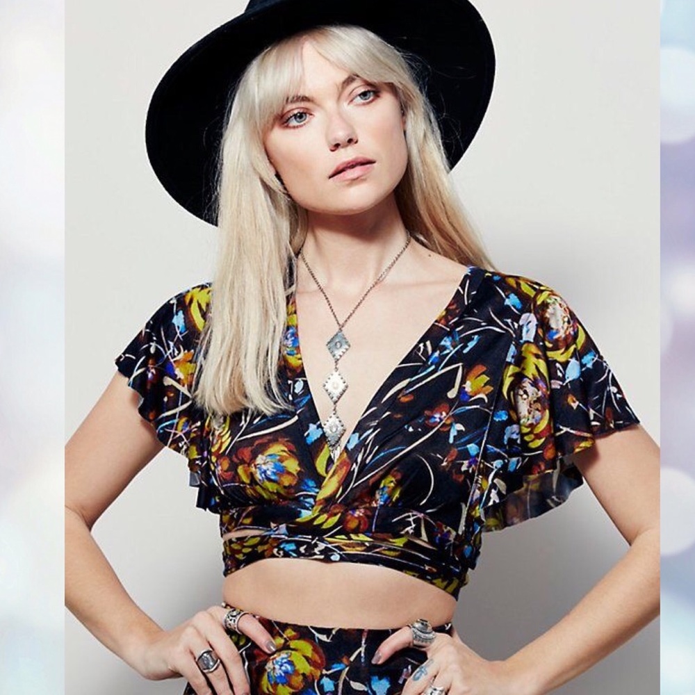 🔥Host Pick🔥New Romantics Top from Free People